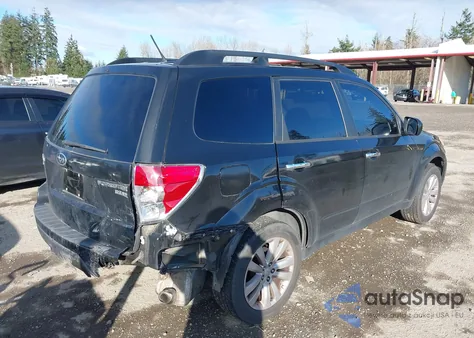2011 Subaru Forester 2.5X Limited z USA, uszkodzony, nr VIN JF2SHAEC5BH747433